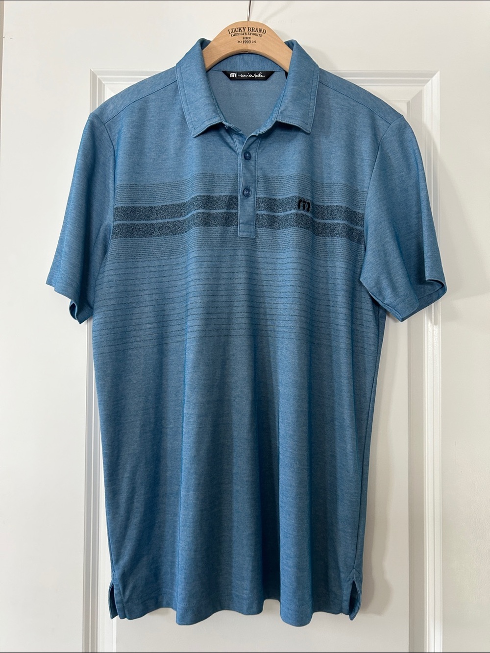 Travis Mathew Polo Shirt Sz M w MEASUREMENTS Pima Cotton Stripes Logos